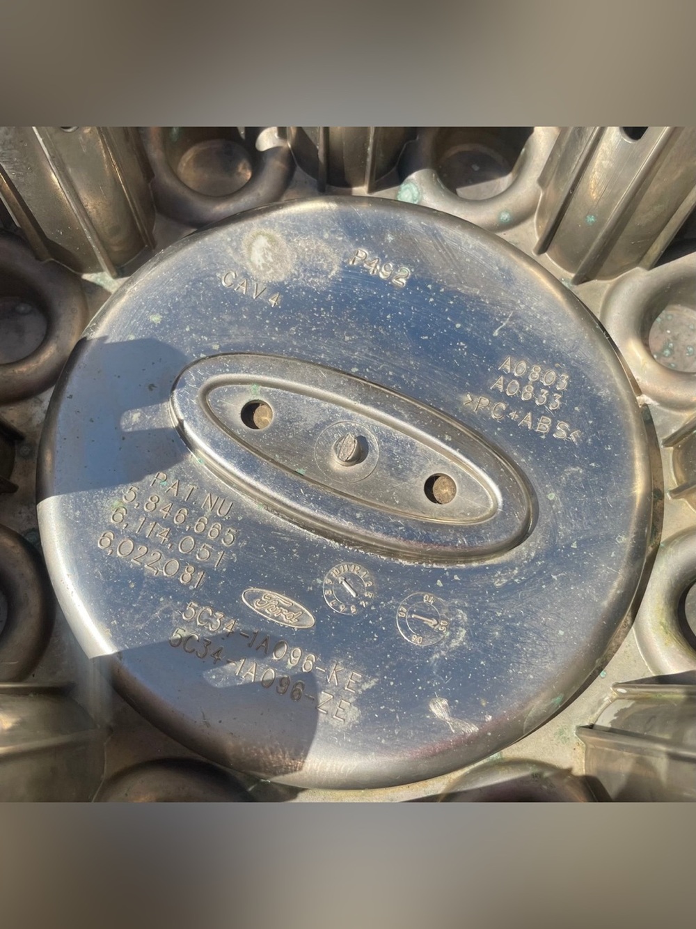 02 -15 Ford F-250 F-350 Non Dually 8 Lug OEM Wheel Center Cap 5C34-1A096-KE (x4) - Picture 5 of 7